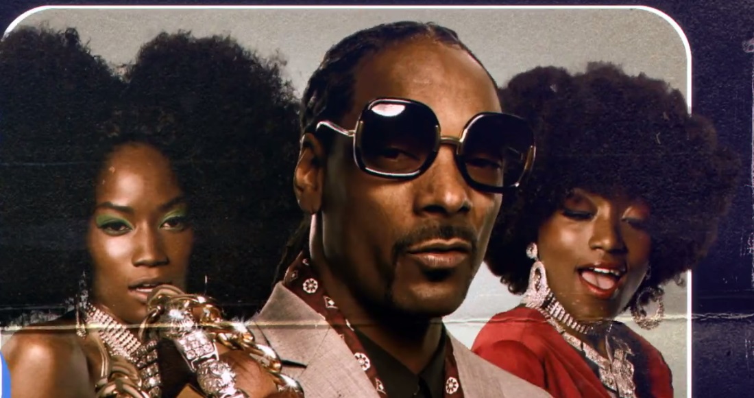 Watch video for Snoop Dogg's new song So Many Pros.