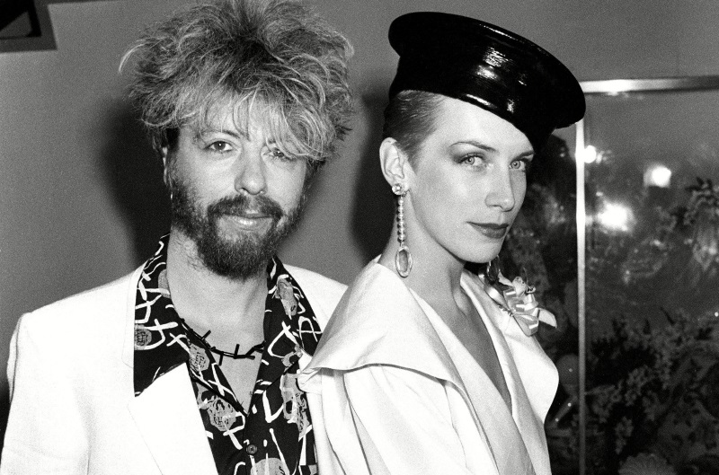 Eurythmics | Full Official Chart History | Official Charts Company