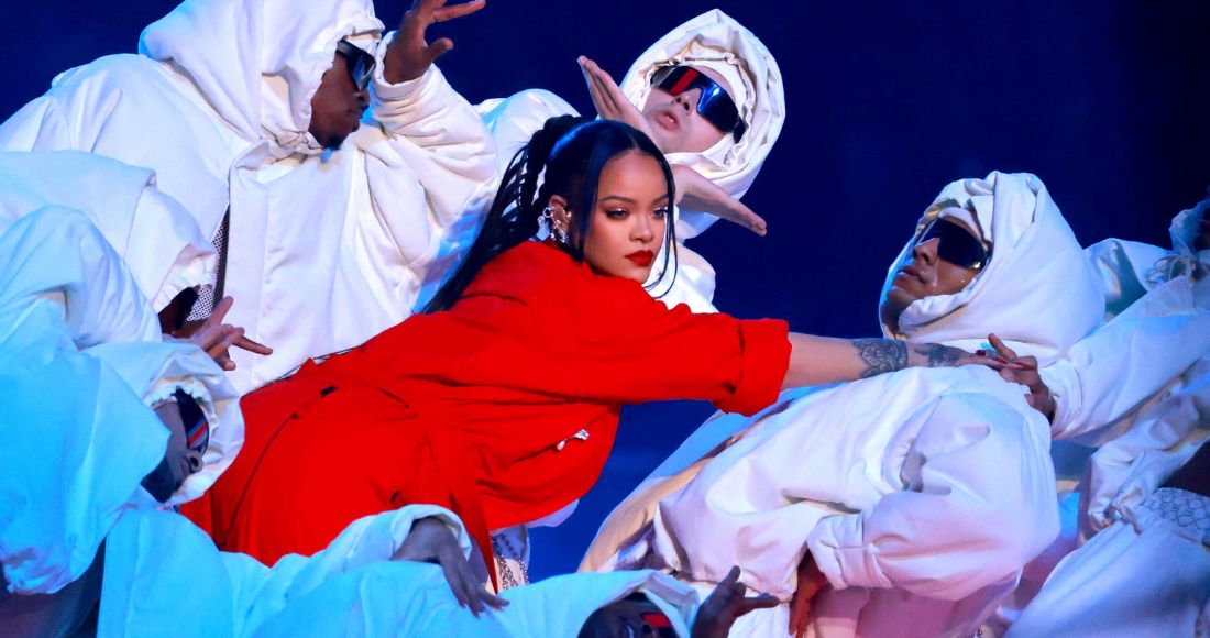 Rihanna performs her greatest hits and announces second pregnancy at Super Bowl Half Time Show…