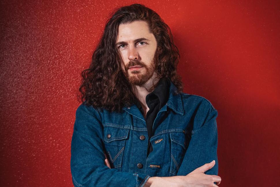 Hozier becomes first Irish artist in 34 years to top US Billboard Hot ...