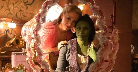 Ariana Grande and Cynthia Erivo in Wicked