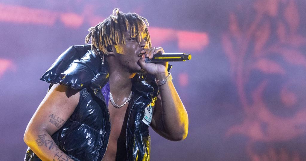 Juice WRLD Scores Posthumous Number 1 On Official Albums Chart With ...