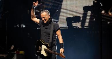 bruce springsteen tour